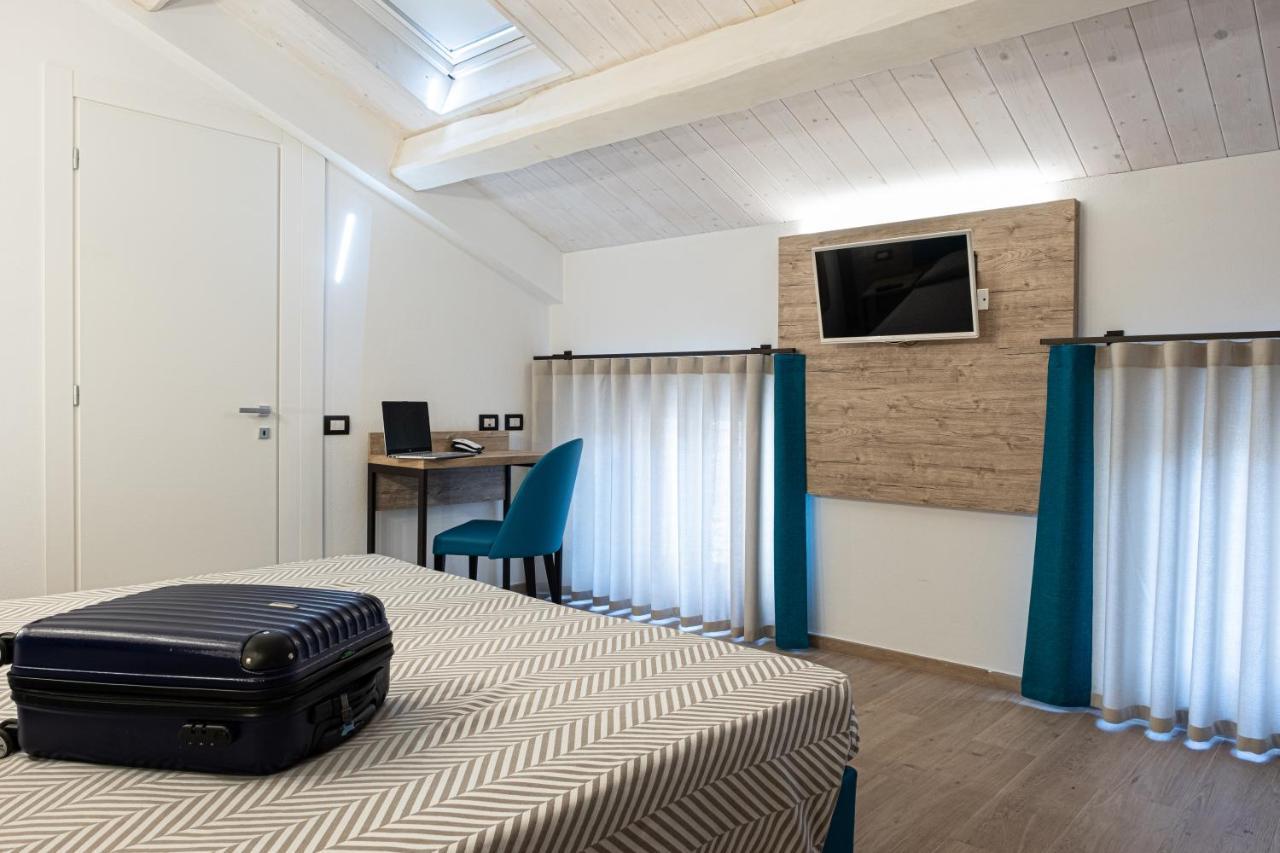 Cuneo Hotel Kültér fotó